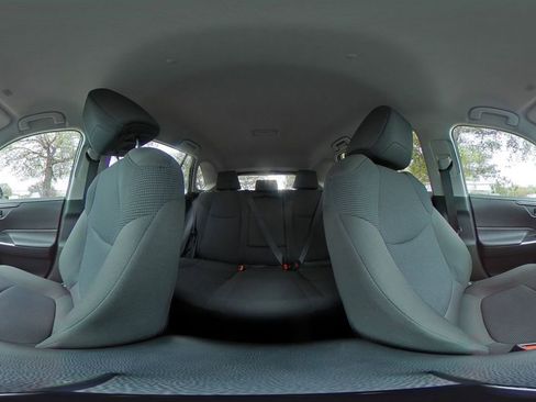 Used 2025 Toyota RAV4 LE image 37