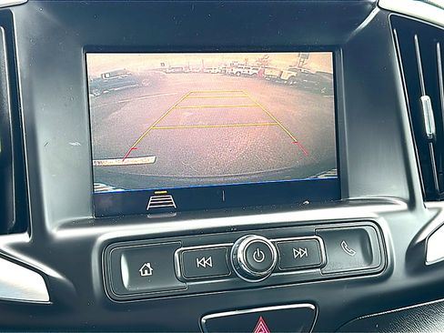 Used 2021 GMC Terrain SLE w/ Driver Convenience Package image 32