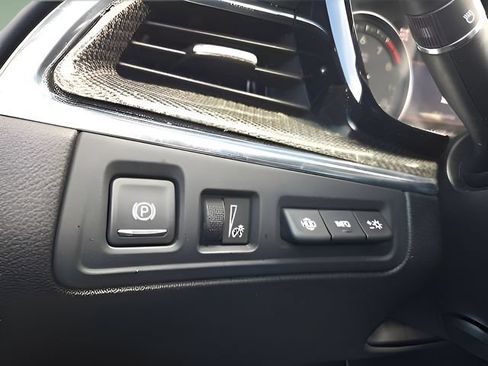 Used 2021 Cadillac XT5 Sportv w/ LPO, ONYX Package AWD/4WD image 24
