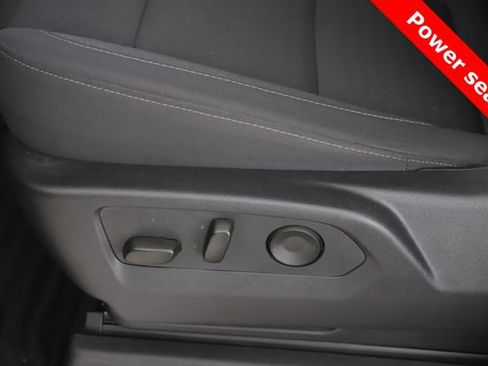 Used 2025 GMC Sierra 1500 Elevation w/ Preferred Package image 18