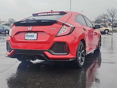 Used 2018 Honda Civic Sport image 8