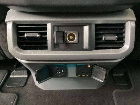 Used 2021 Ford F150 XLT w/ Equipment Group 302A High image 37