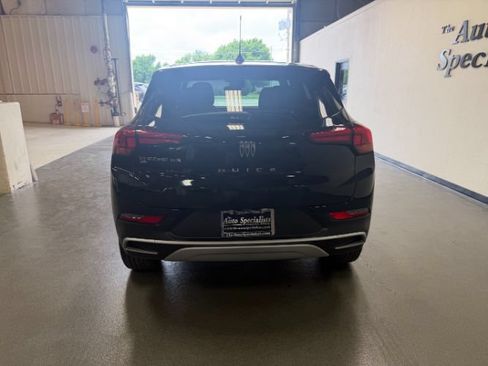Used 2025 Buick Encore GX Preferred AWD/4WD image 4