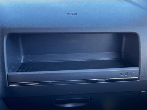 Used 2017 Jeep Patriot Sport w/ Power Value Group image 32