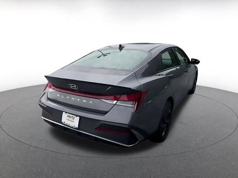 Used 2026 Hyundai Elantra Sport FWD image 15