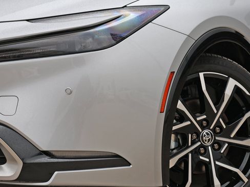 New 2026 Toyota Prius Plug-In Hybrid image 11