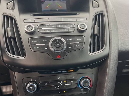 Used 2017 Ford Focus S FWD image 10