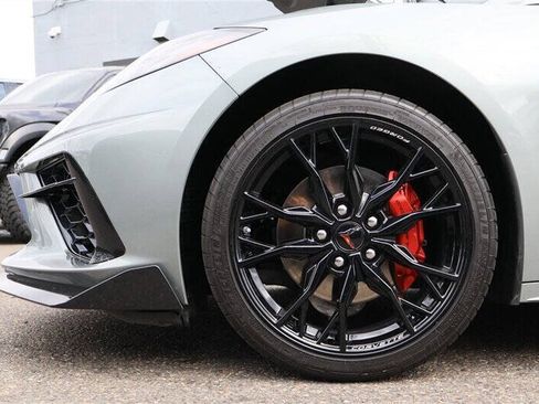 Used 2024 Chevrolet Corvette Stingray Premium Conv w/ Battery Protection Package RWD image 12