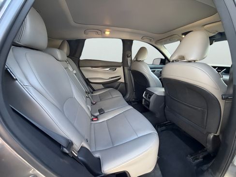 Used 2023 INFINITI QX50 Luxe FWD image 29