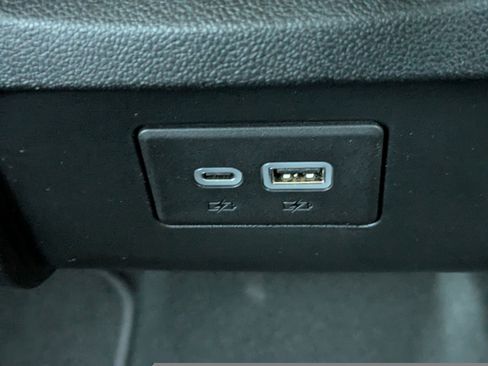 Used 2023 Chevrolet Blazer LT w/ Convenience Package image 16