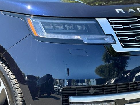New 2026 Land Rover Range Rover Autobiography AWD/4WD image 11