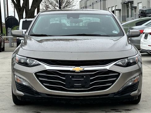 Used 2025 Chevrolet Malibu LT image 8