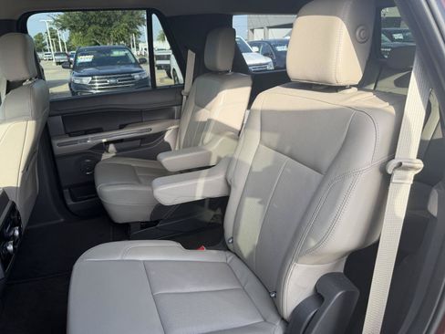 Certified 2020 Ford Expedition XLT w/ Equipment Group 202A RWD image 15