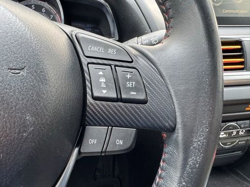 Used 2016 MAZDA MAZDA3 s Grand Touring w/ Technology Package FWD image 20