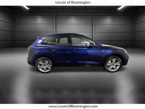 Used 2025 Audi Q5 2.0T Premium w/ Convenience Plus Package AWD/4WD image 8
