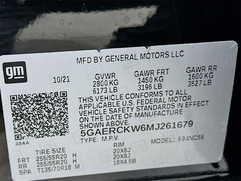 Used 2021 Buick Enclave Premium w/ Sun and Sites Package image 35