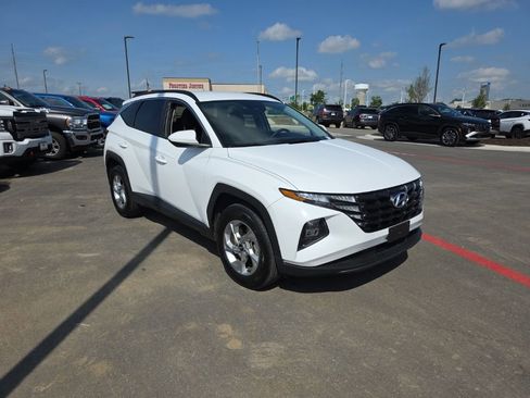 Used 2024 Hyundai Tucson SEL AWD/4WD image 3