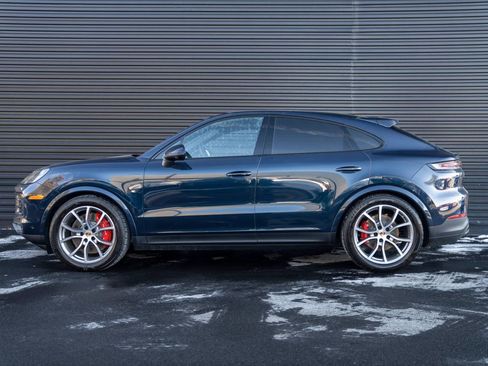 New 2026 Porsche Cayenne S image 2