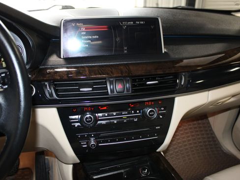Used 2014 BMW X5 xDrive35i AWD/4WD image 13