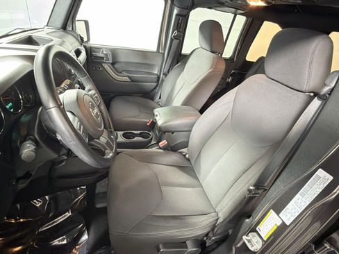 Used 2017 Jeep Wrangler Unlimited Sport w/ Quick Order Package 24S image 13