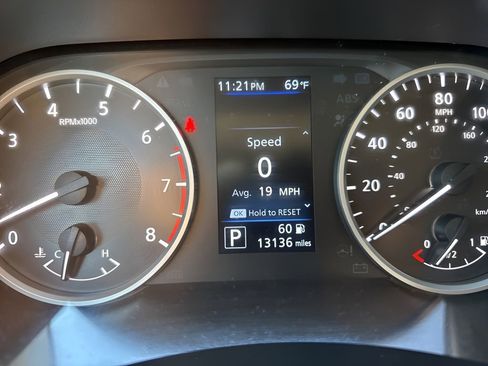 Used 2024 Nissan Sentra S image 21