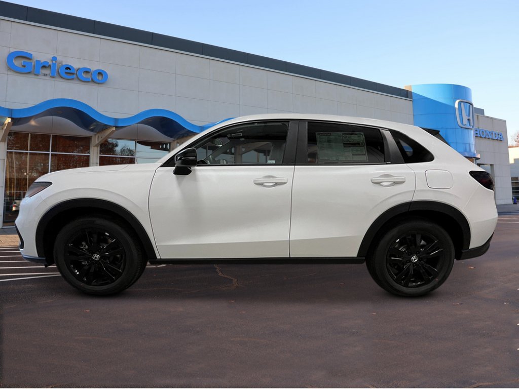 New 2027 Honda HR-V Sport image 2