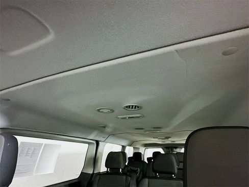 Used 2023 Ford Transit 350 XLT image 20