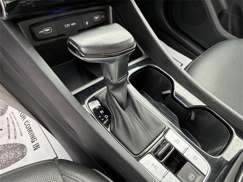 Used 2022 Hyundai Santa Cruz Limited image 27