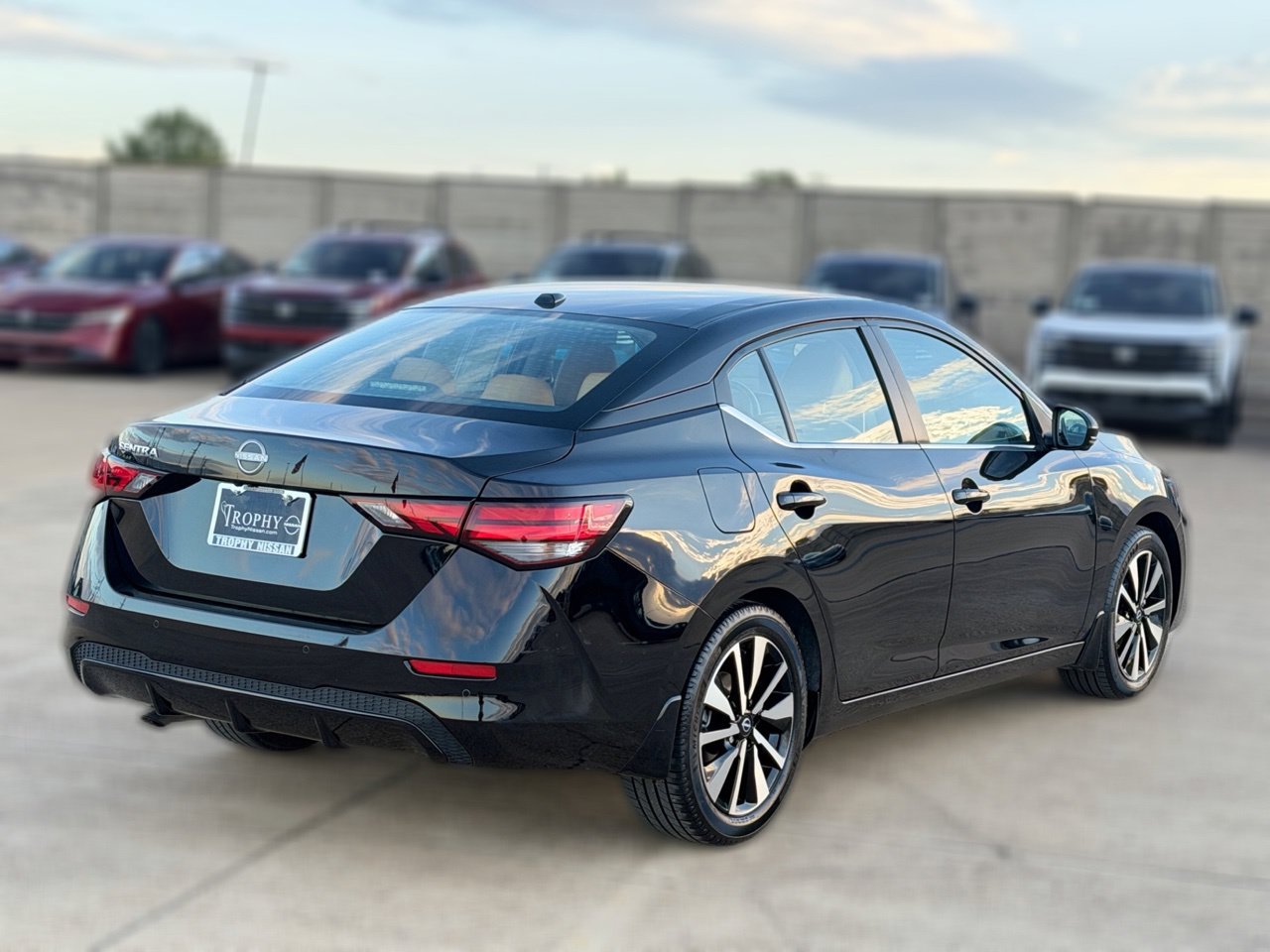 Certified 2025 Nissan Sentra SV w/ SV Premium Package FWD image 6