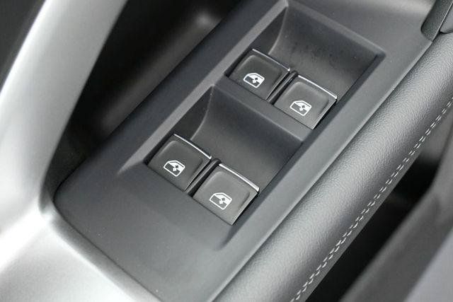Used 2025 Audi Q5 Premium w/ Convenience Package AWD/4WD image 14