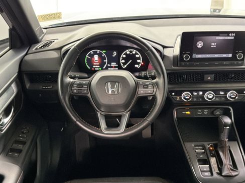 Used 2025 Honda CR-V Sport image 27