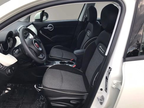 Used 2017 FIAT 500X Pop FWD image 2
