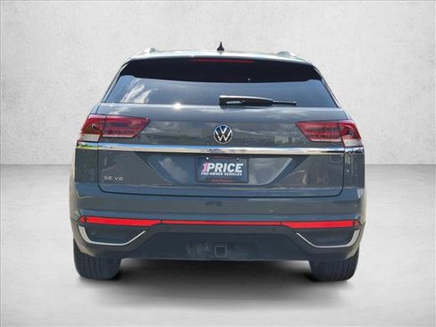 Used 2022 Volkswagen Atlas Cross Sport SE FWD image 8