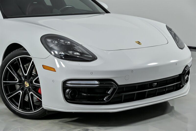 Used 2020 Porsche Panamera GTS AWD/4WD image 2