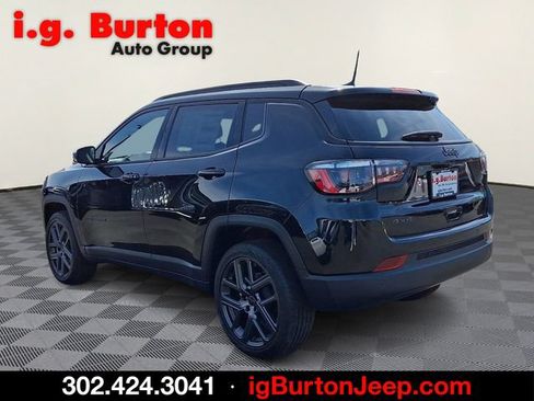 New 2026 Jeep Compass Limited AWD/4WD image 3