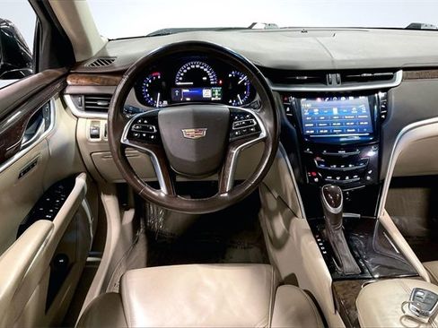 Used 2016 Cadillac XTS Luxury image 5