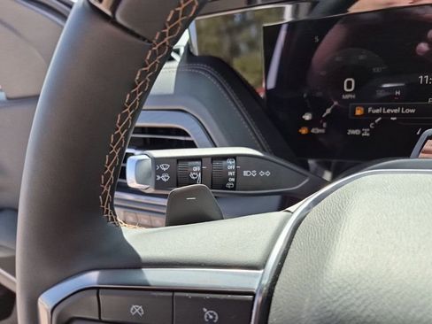 New 2026 GMC Yukon XL AT4 image 36