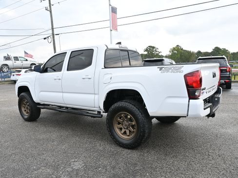 Used 2023 Toyota Tacoma SR image 6