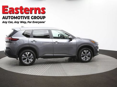 Used 2023 Nissan Rogue SV AWD/4WD image 44