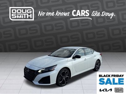 Used 2023 Nissan Altima 2.5 SR