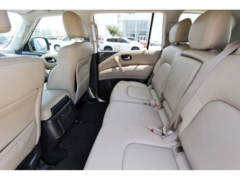 Used 2024 Nissan Armada SV RWD image 9