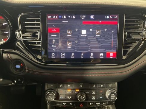 Certified 2023 Dodge Durango R/T image 17