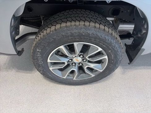 New 2026 Chevrolet Silverado 1500 LT AWD/4WD image 9