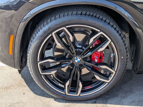 Certified 2024 BMW X4 M40i w/ Premium Package AWD/4WD image 27