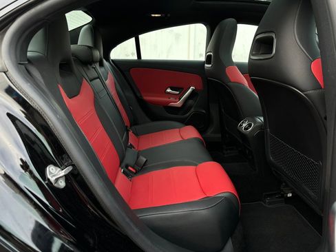 Used 2023 Mercedes-Benz CLA 250 4MATIC image 20