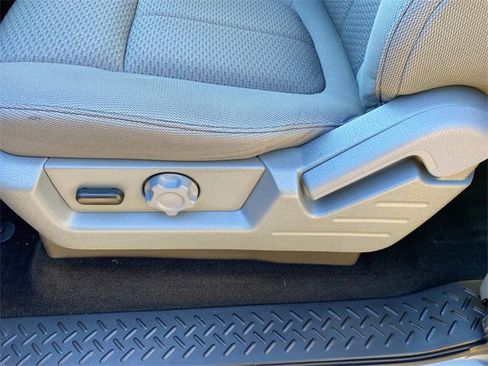 Used 2013 Ford F150 XLT w/ Luxury Equipment Group image 14