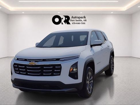 New 2026 Chevrolet Equinox LT w/ Safety and Technology Package FWD image 2