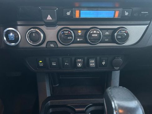 Used 2018 Toyota Tacoma TRD Pro image 11