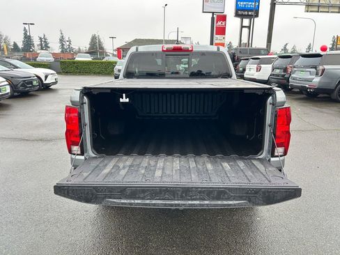 Used 2025 Chevrolet Colorado W/T image 24