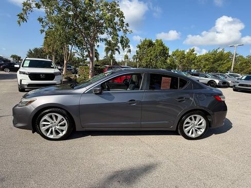 Used 2017 Acura ILX FWD image 5